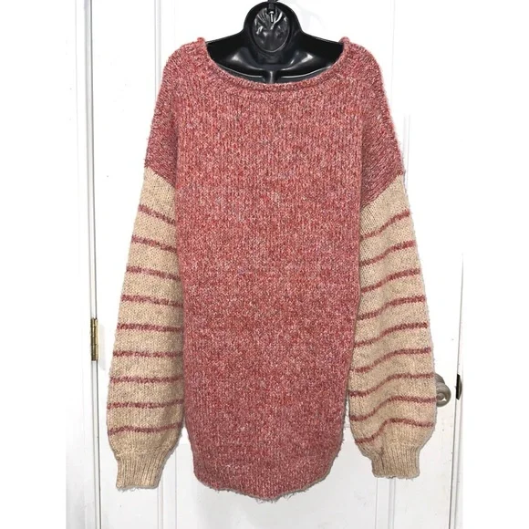 POL Color Block Sweater feat. a red speckled knit bodice, striped long sleeves - Picture 7 of 7